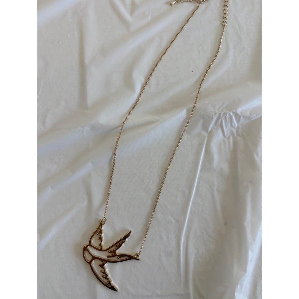 Gold Tone Swallow Bird Pendant Necklace Dainty Nature Inspired Jewelry